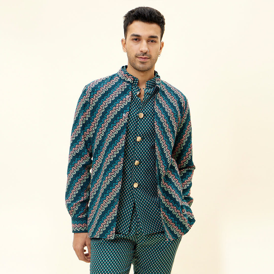 MOR AUR FUAARA BLUE LEAF PRINT FULL SLEEVES SHACKET