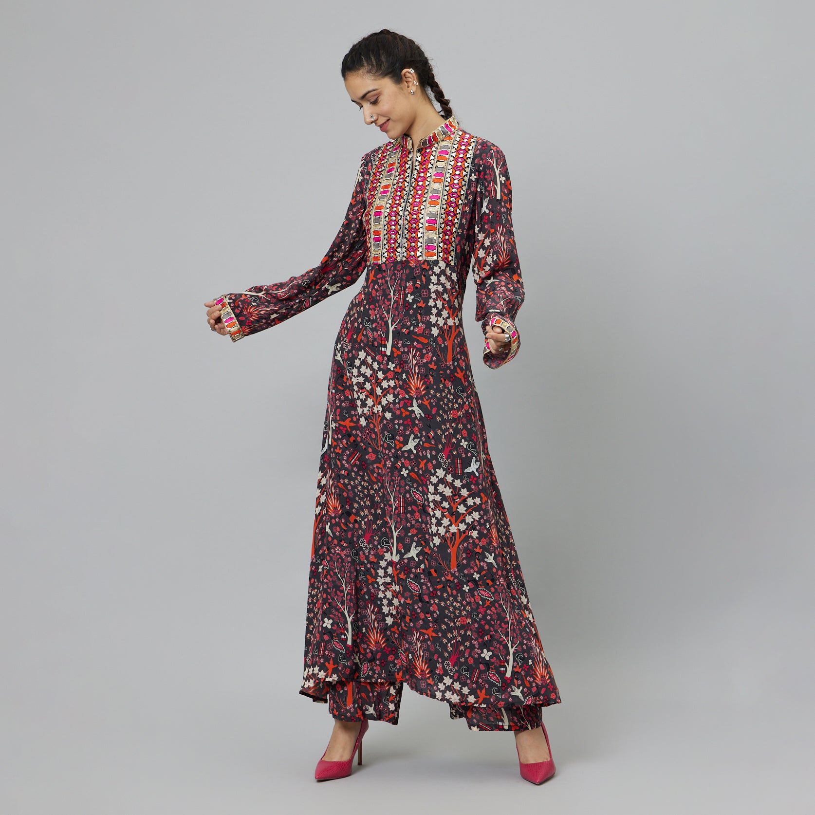 CONCRETE JUNGLE PRINT KURTA SET