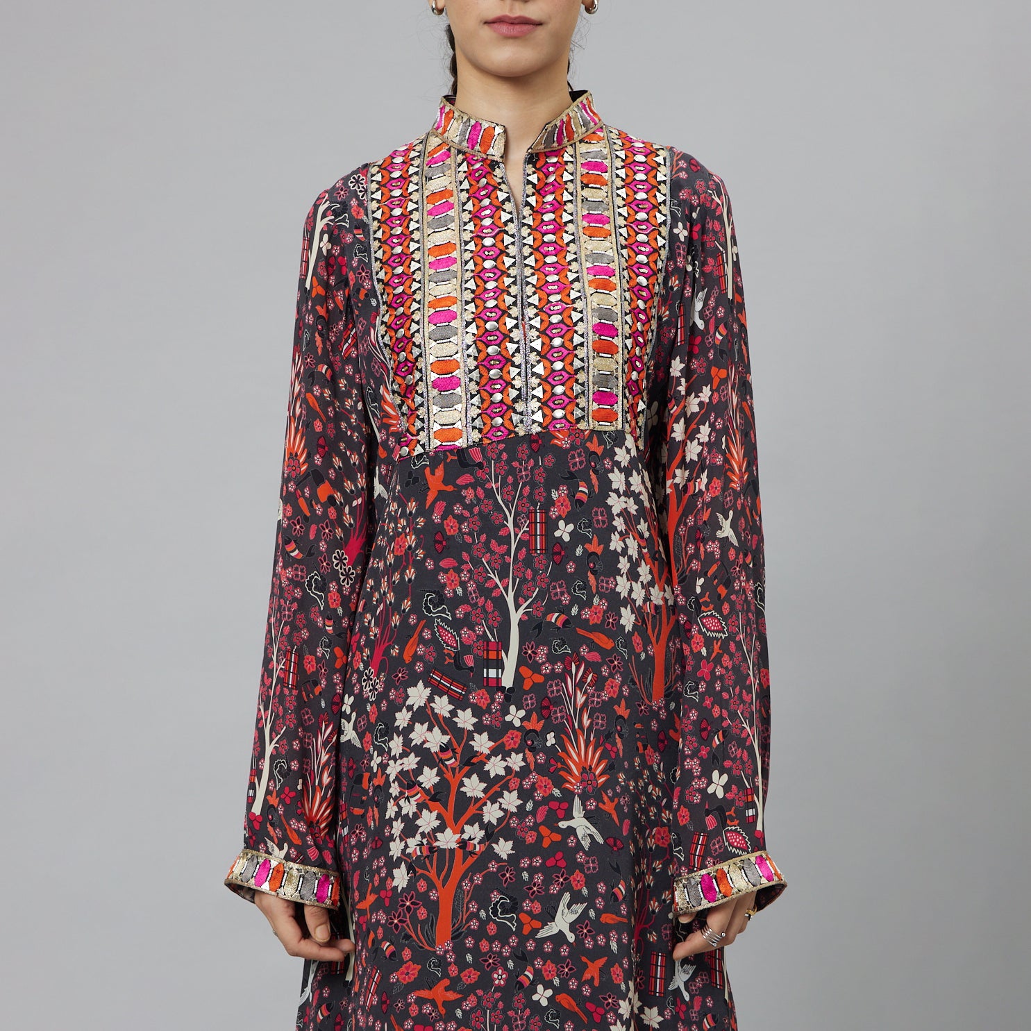 CONCRETE JUNGLE PRINT KURTA SET