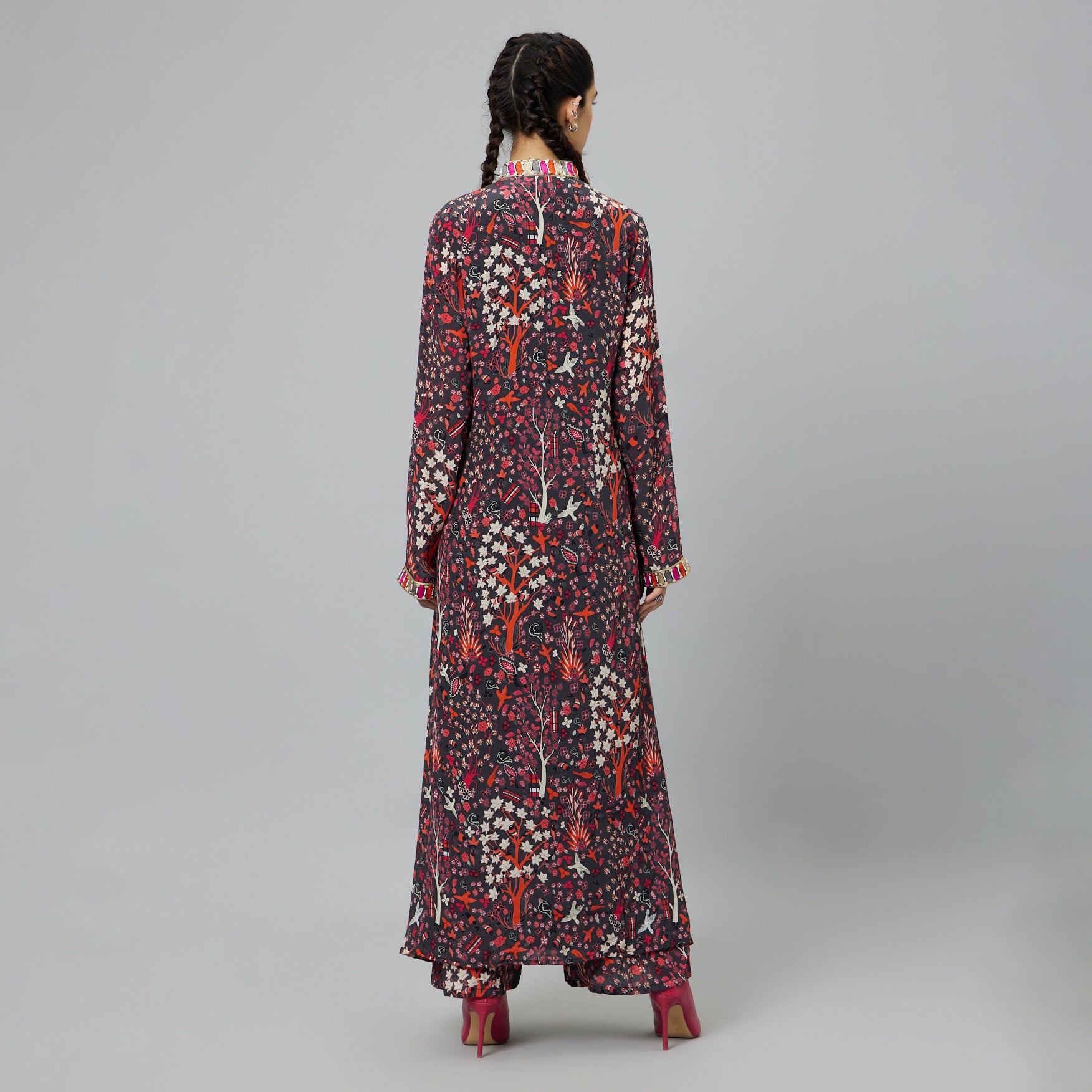 CONCRETE JUNGLE PRINT KURTA SET