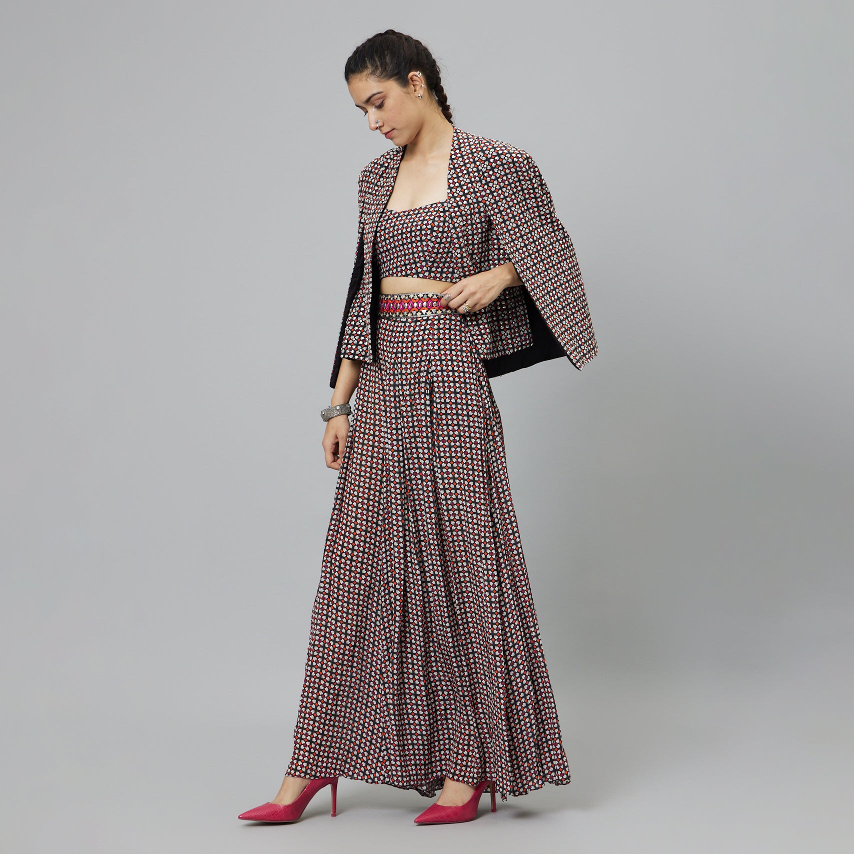BLACK GEOMETRIC PRINT NOOR JACKET SET
