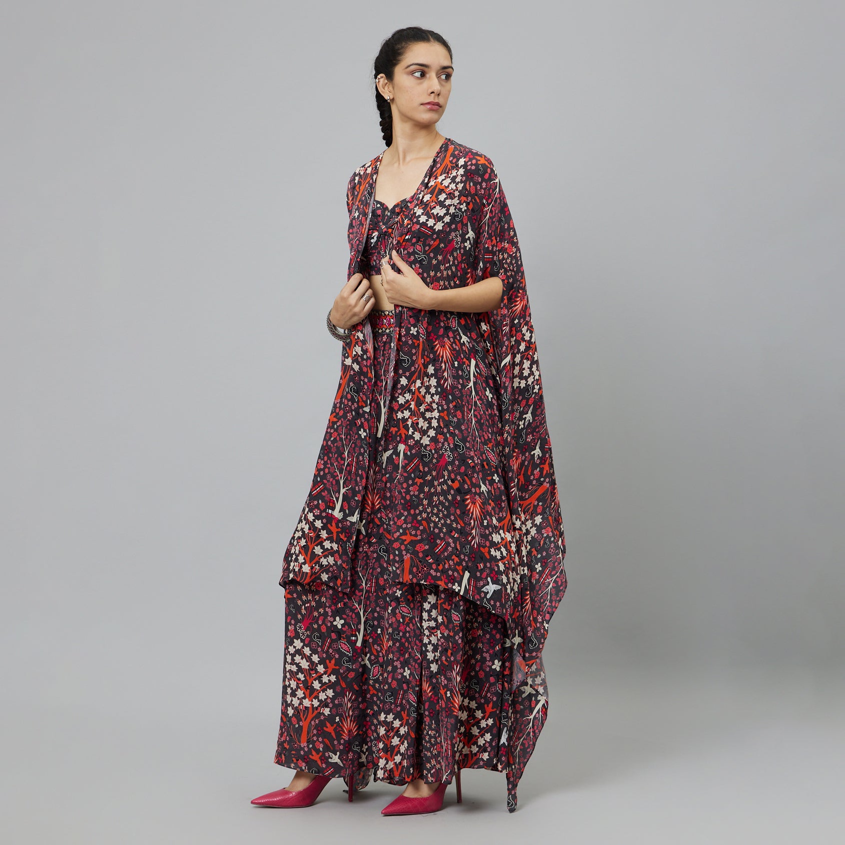 CONCRETE JUNGLE PRINT CAPE SET