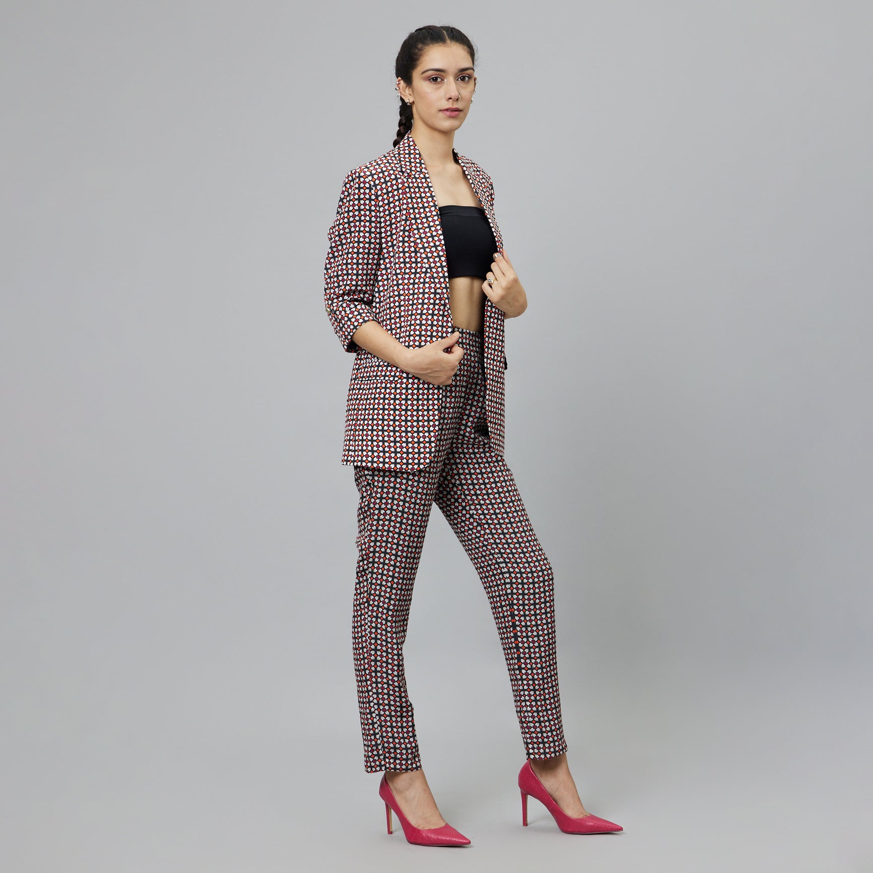 BLACK GEOMETRIC PRINT PANT SUIT
