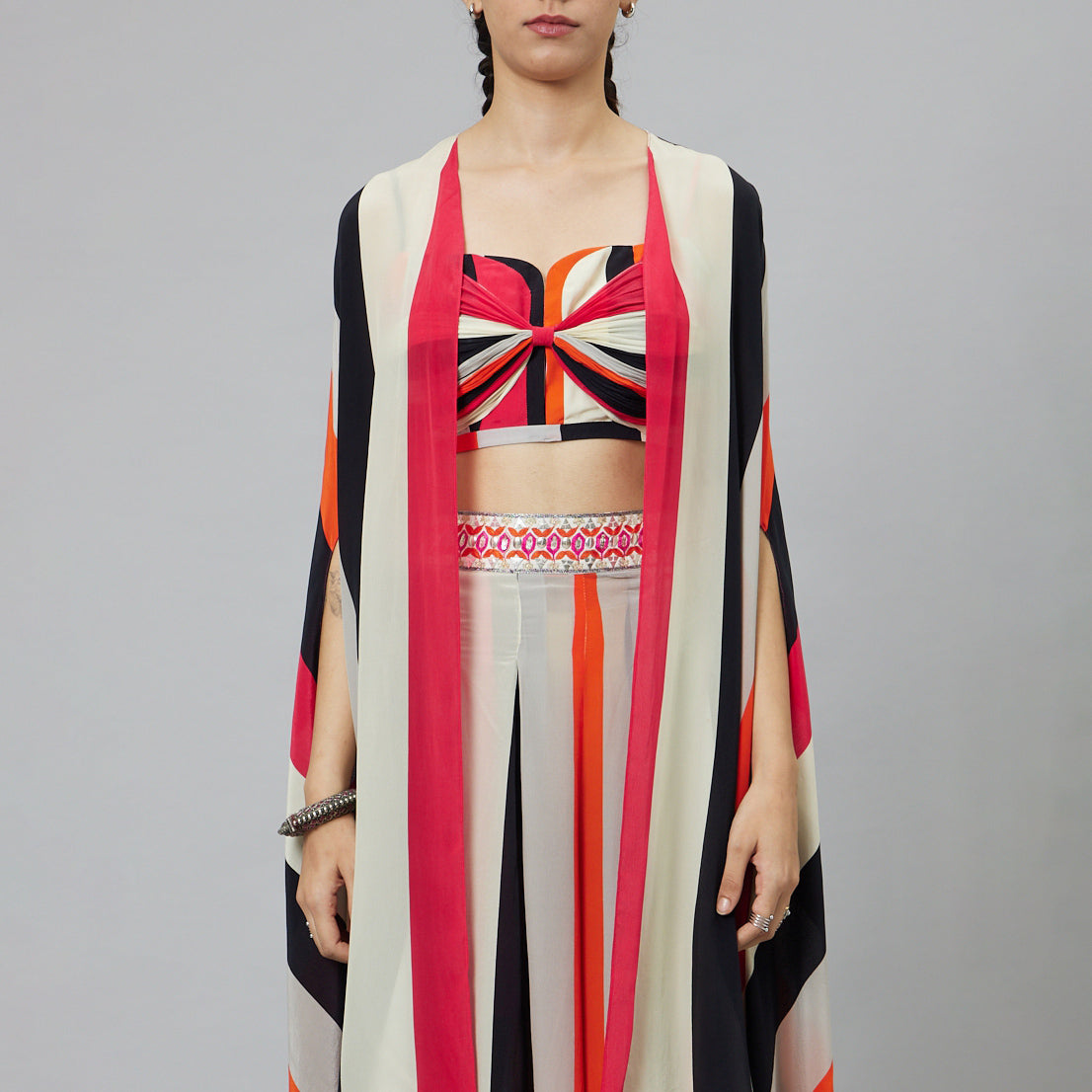 SHAHAR STRIPE PRINT CAPE SET