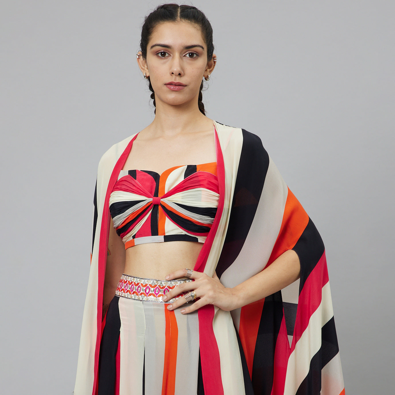 SHAHAR STRIPE PRINT CAPE SET