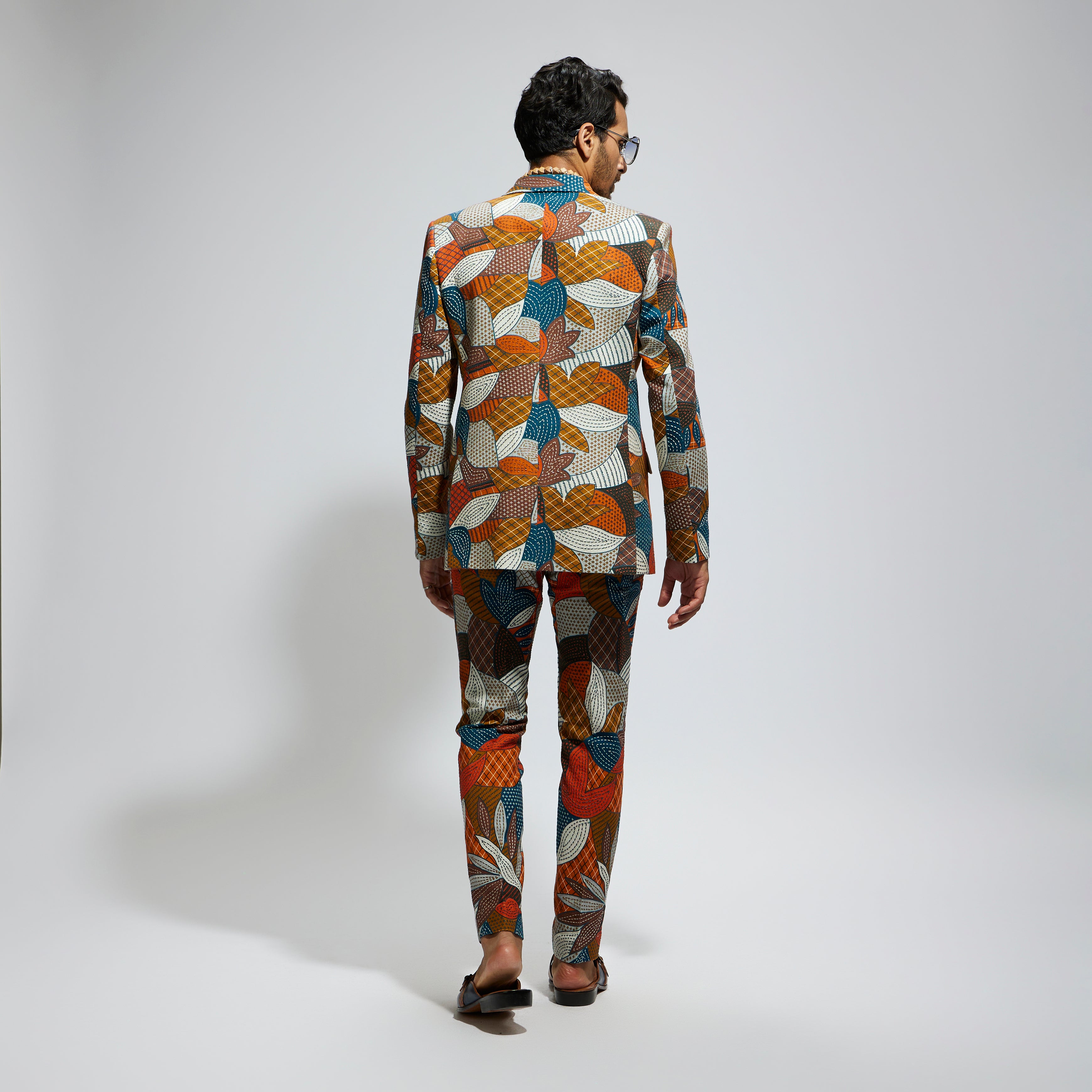 ABSTRACT BLAZER WITH PANTS