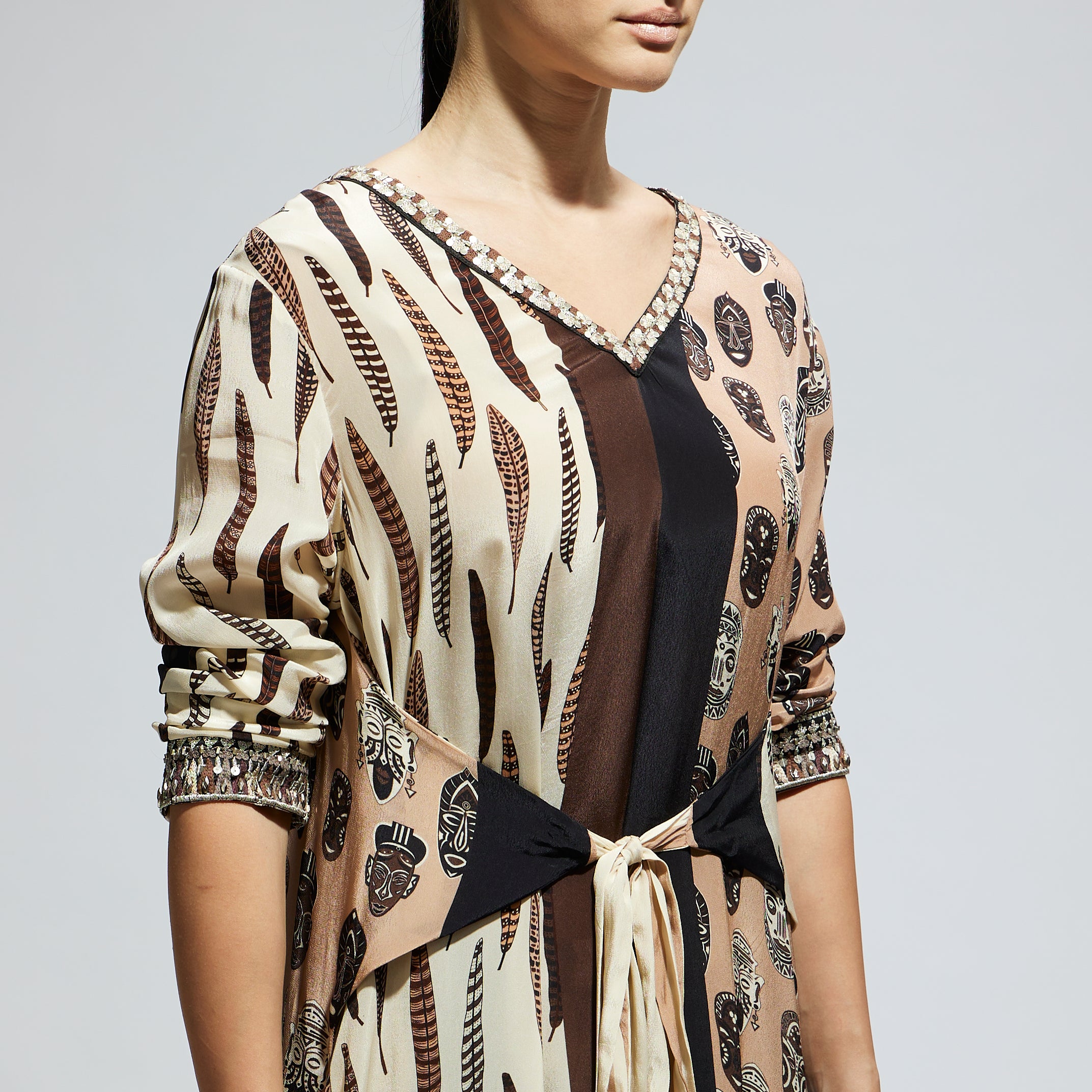 MASK AND FEATHER PRINT FRONT TIE UP TUNIC