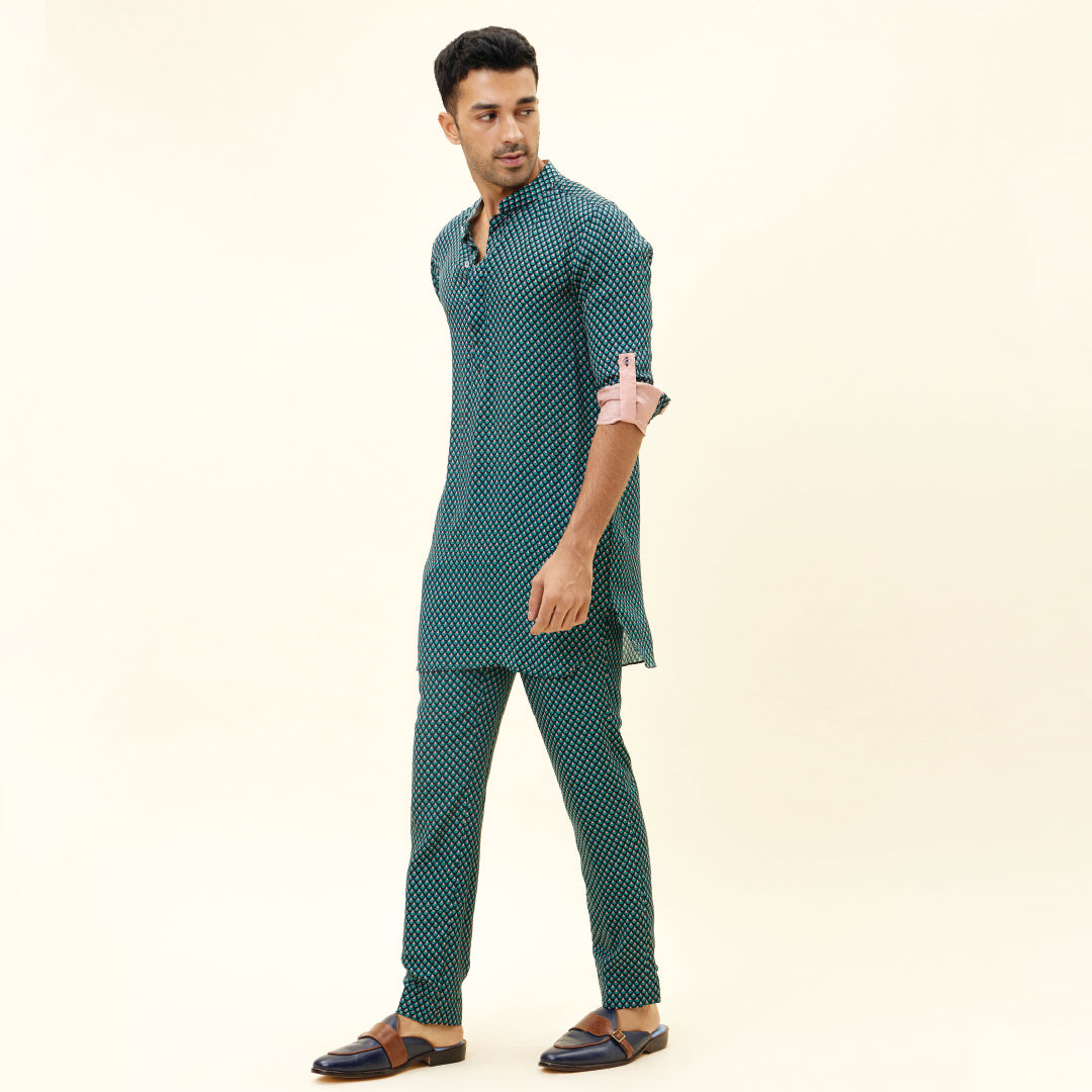 BLUE BUTTI PRINT SHORT SHIRT STYLE KURTA WITH ROLLED UP SLEEVES WITH PANTS