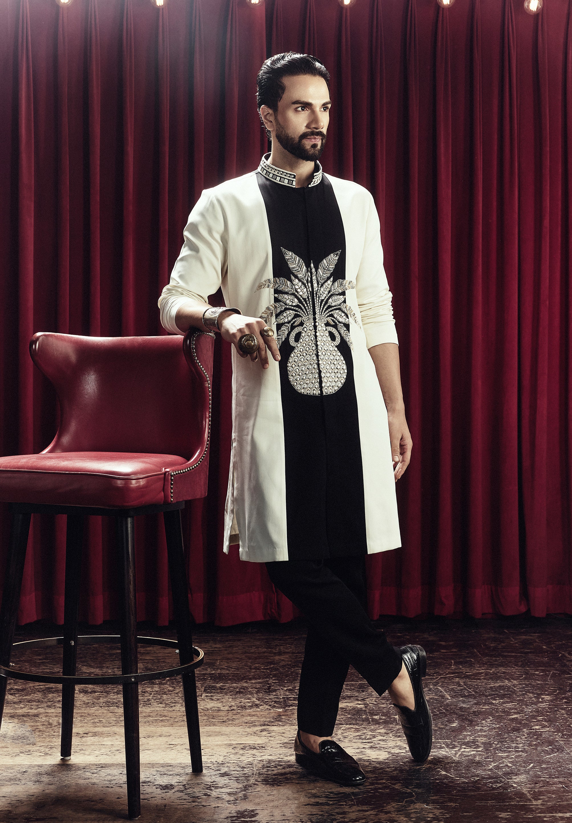 KAVISH KURTA SET