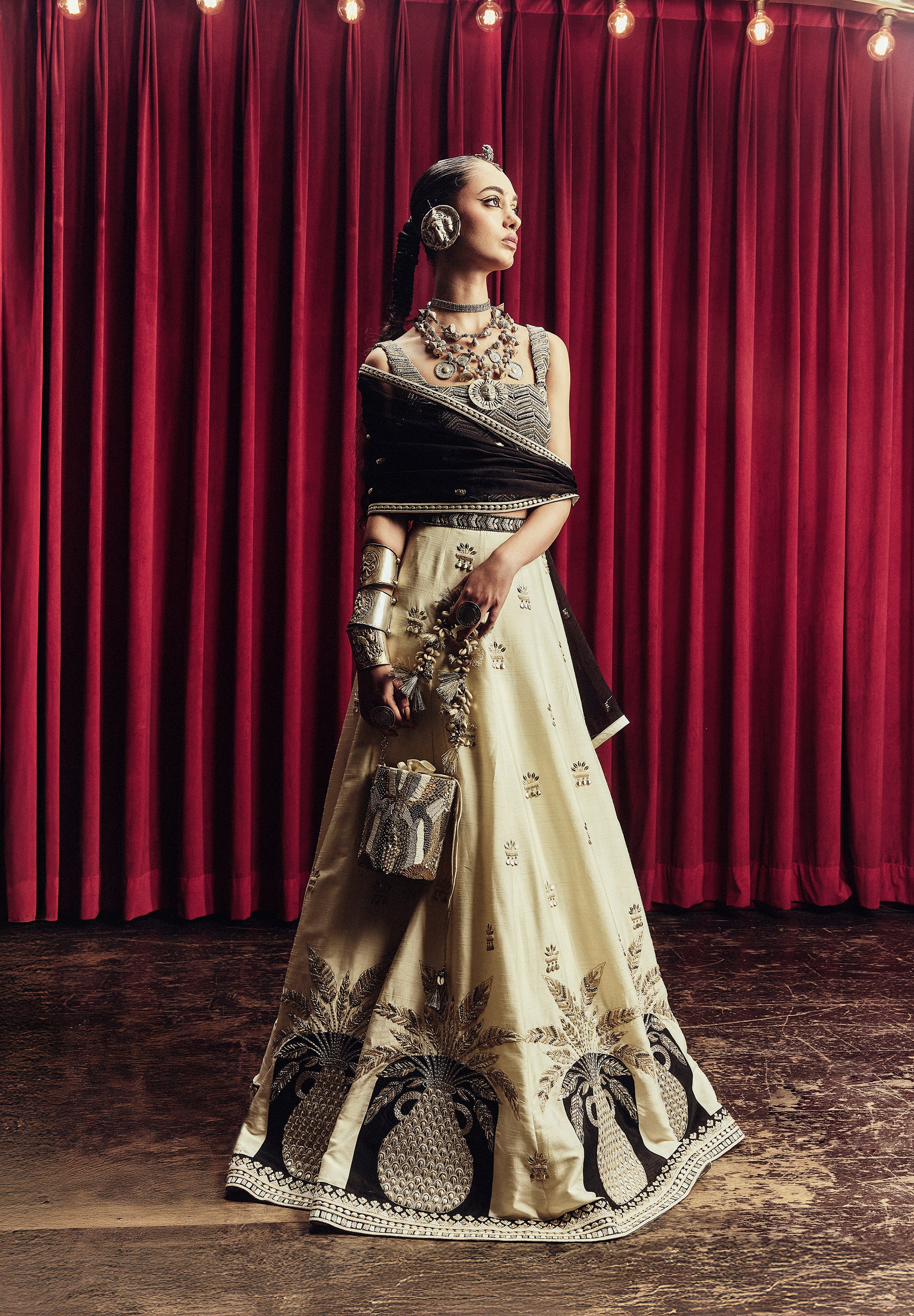 LATA EMBELLISHED CORSET WITH LEHENGA AND DUPATTA