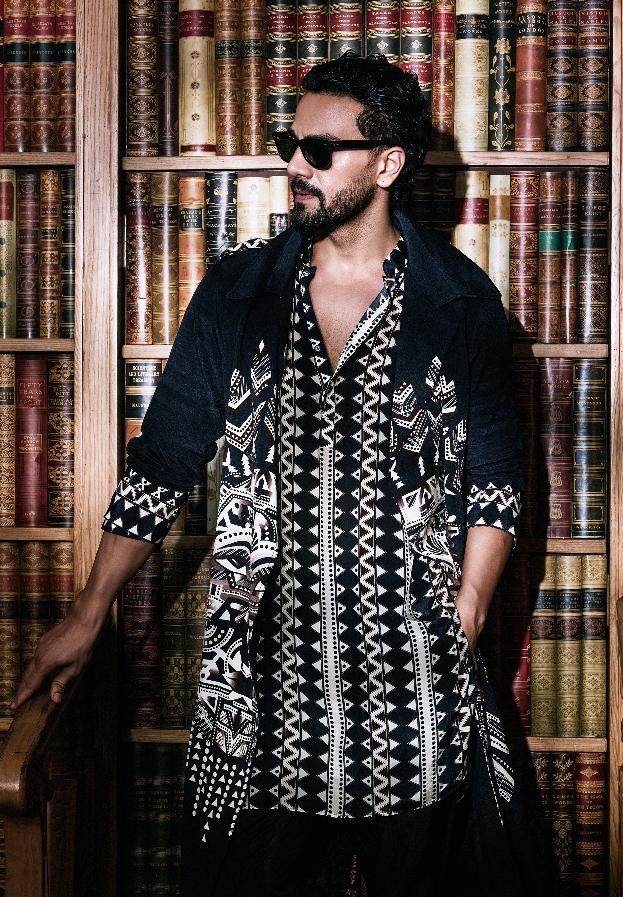 ZAHRA ROLLED UP SLEEVE KURTA