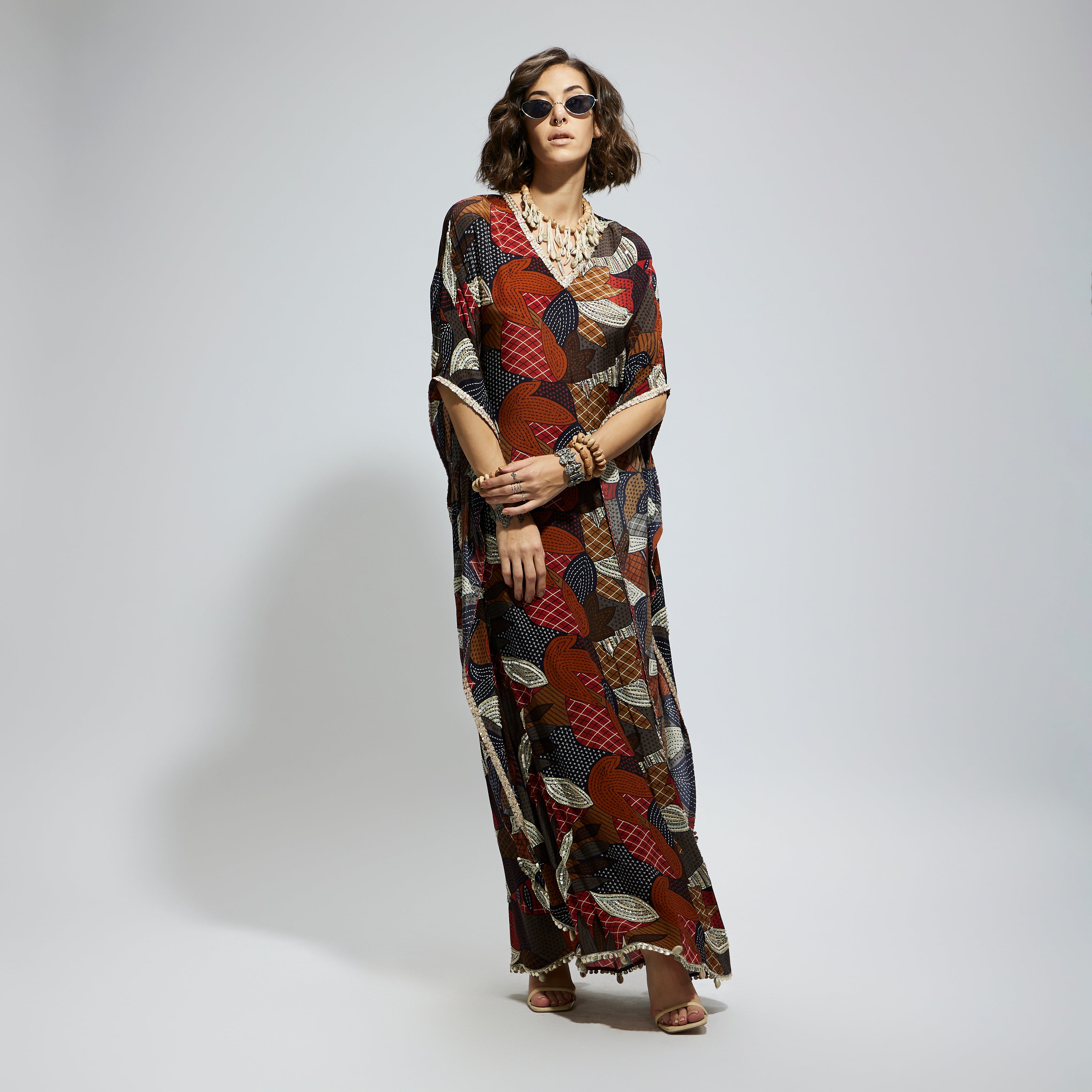 SAMSARA: ABSTRACT PRINT V NECK KURTA SET