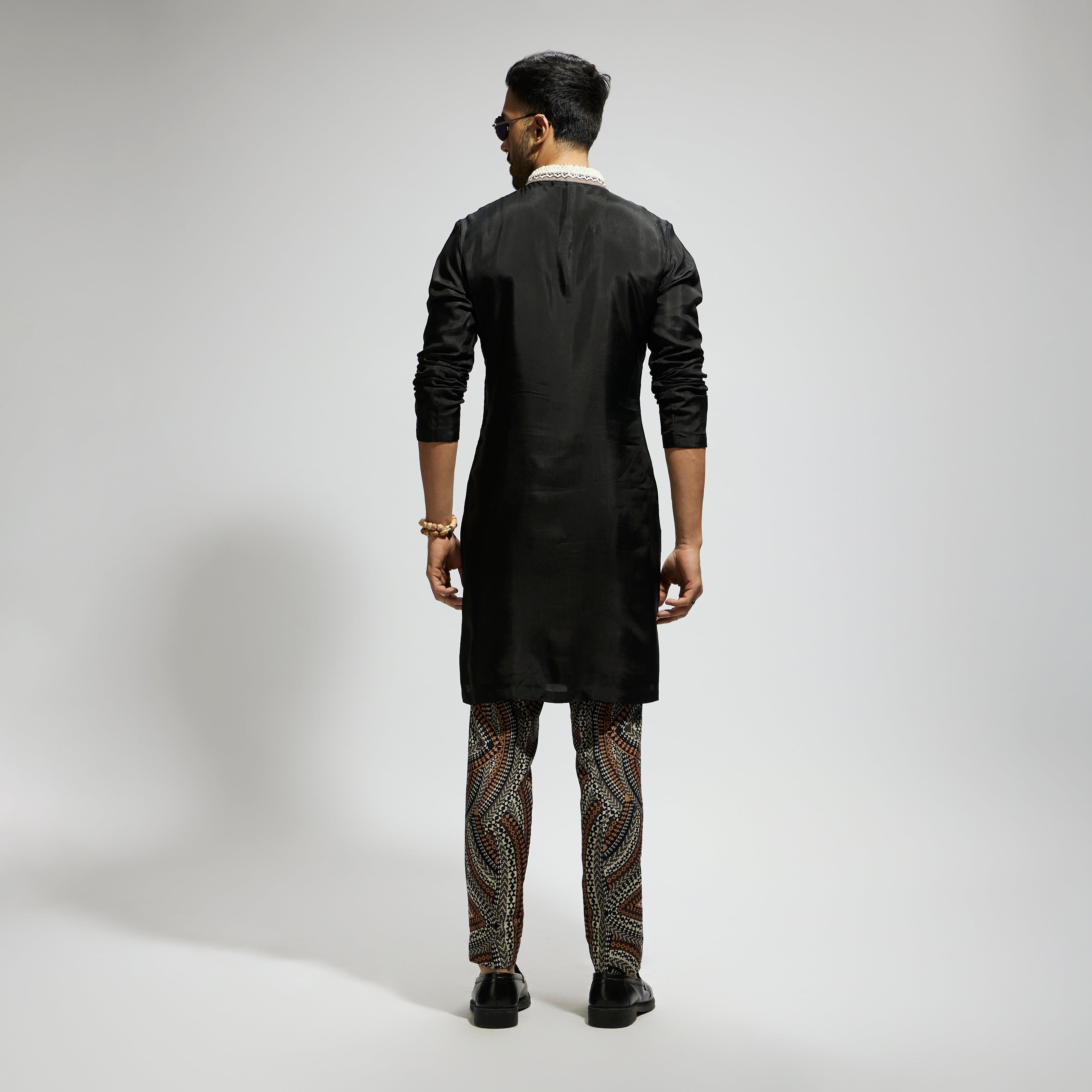 SAMSARA: BLACK SOLID KURTA WITH ZENTANGLE PRINTED PANTS