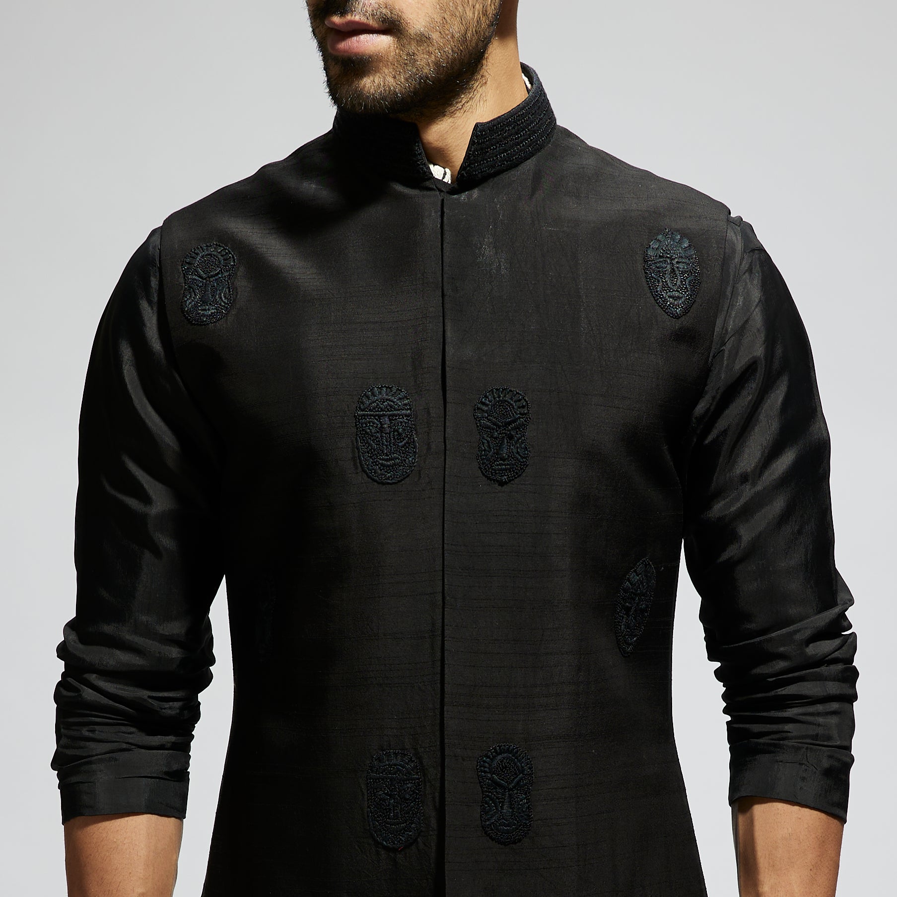 BLACK MASK THREADWORK BUNDI WITH BLACK KURTA AND PANTS