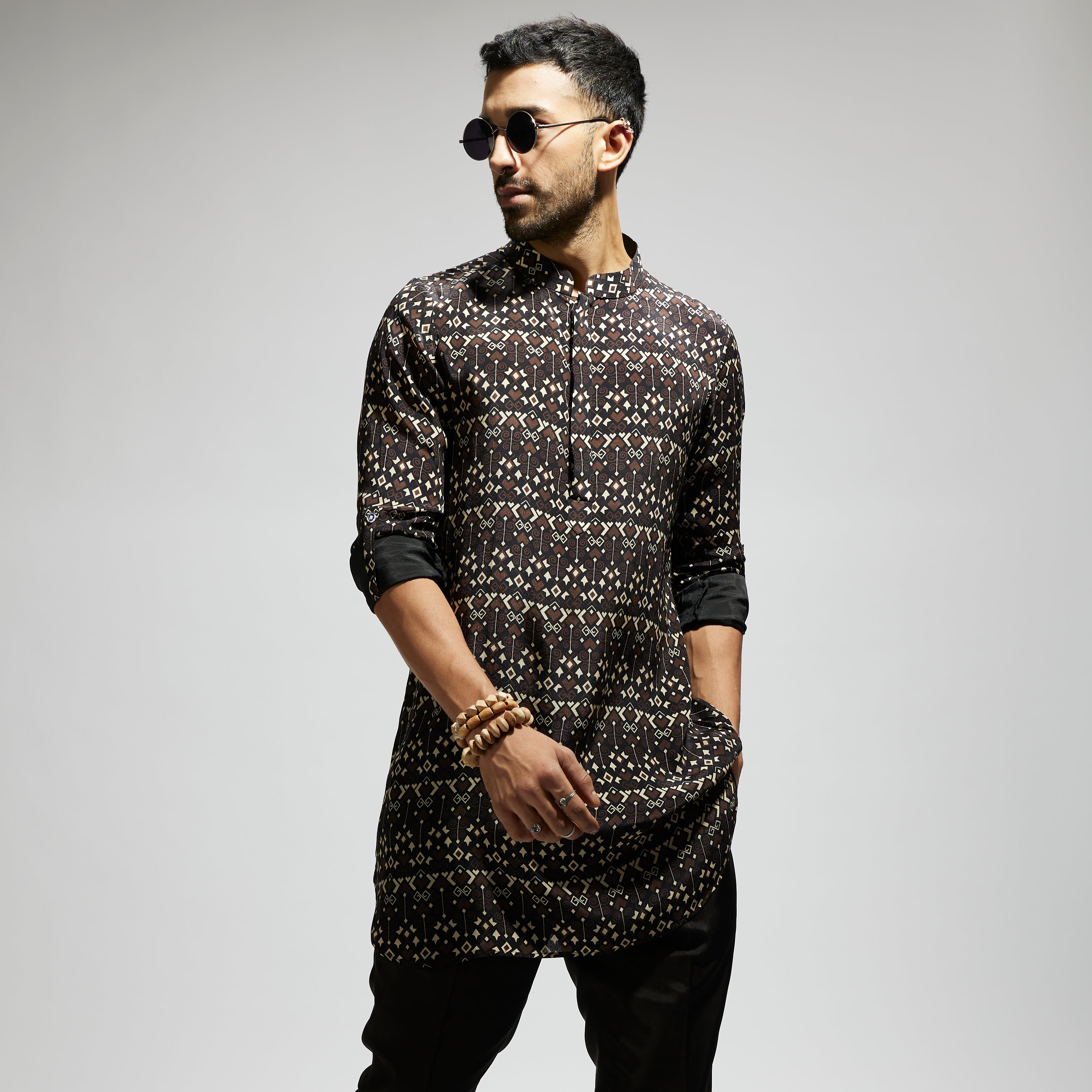 BLACK GEO PRINT ROLLED UP SLEEVES KURTA