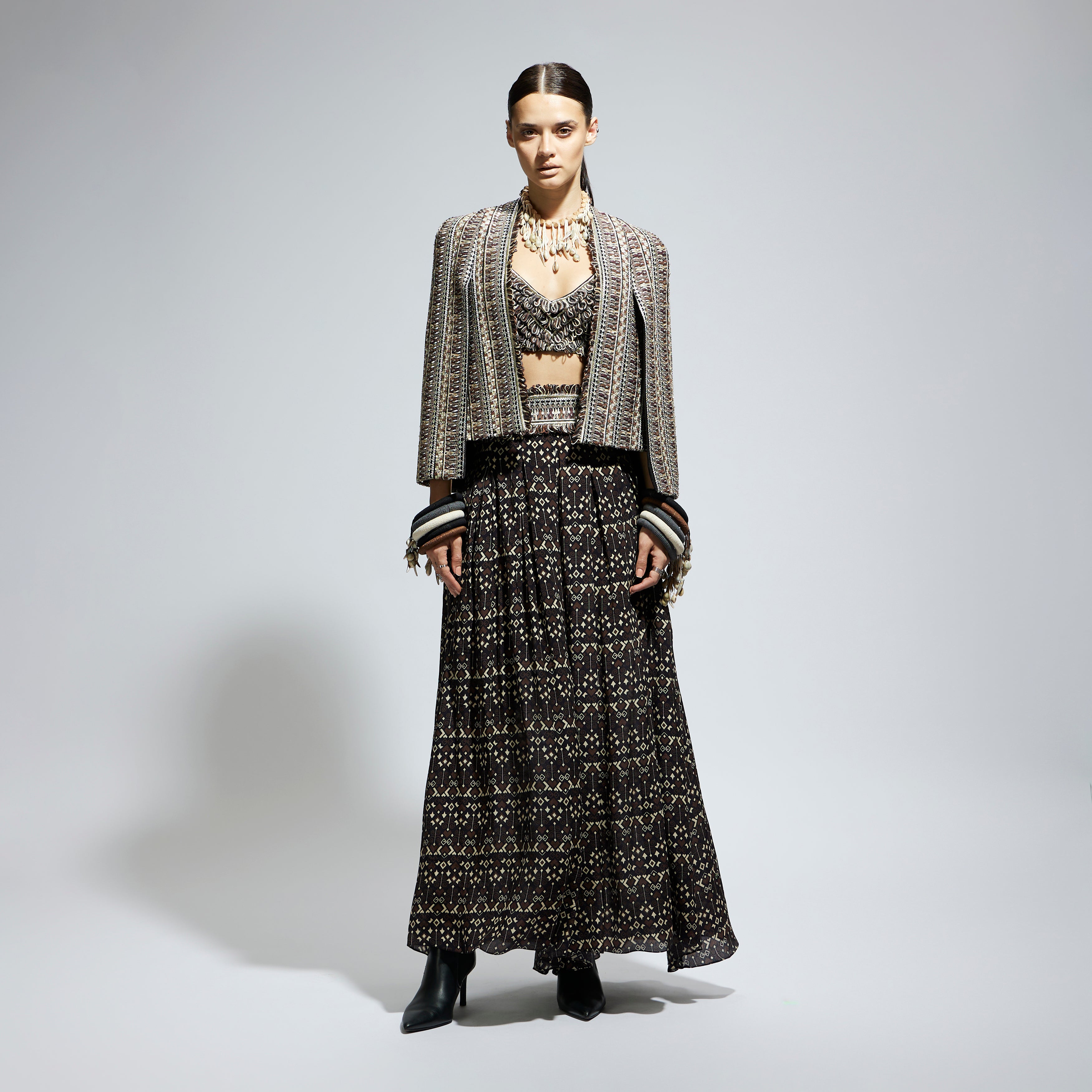 SAMSARA: BROWN EMBELLISHED NOOR JACKET