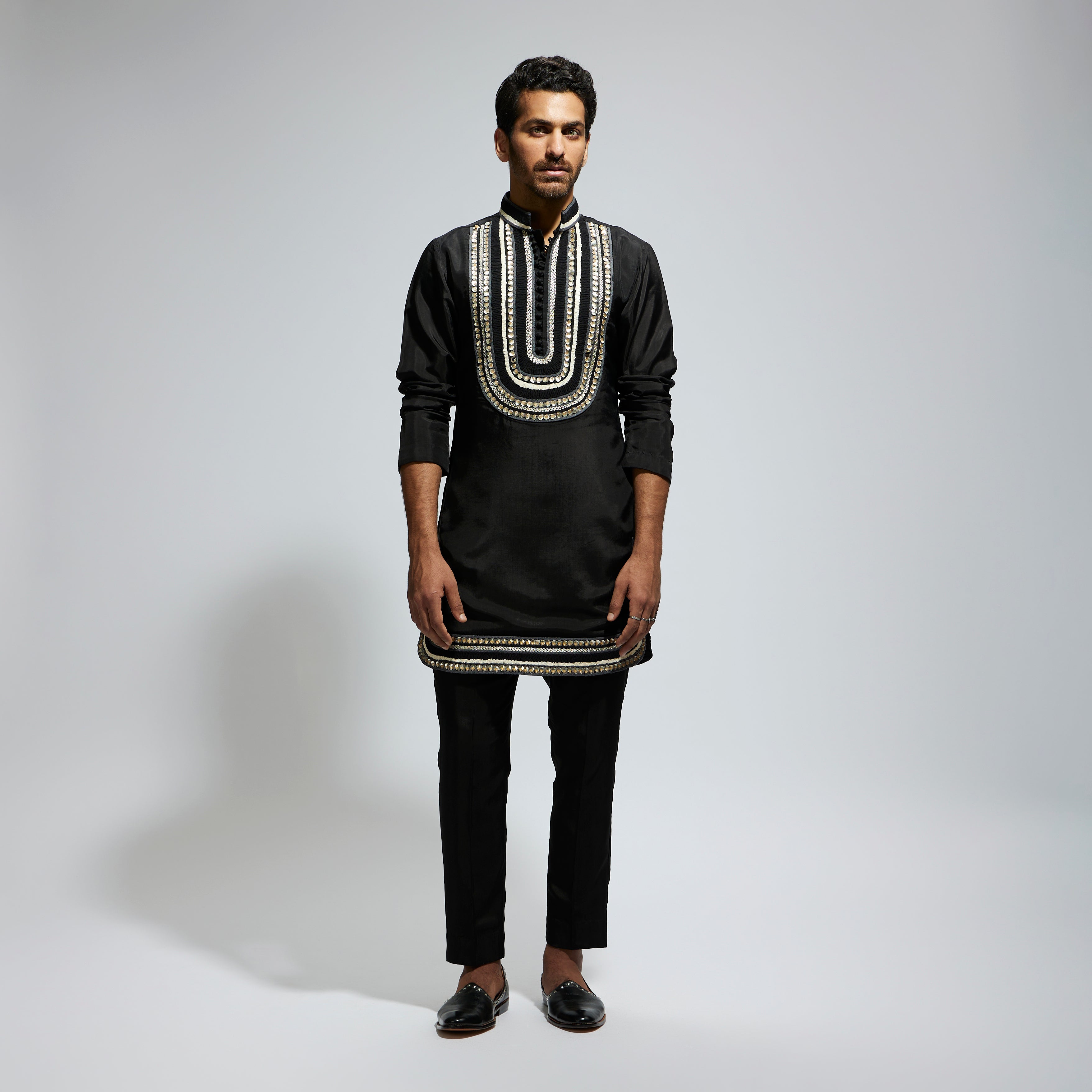 SAMSARA: BLACK THREADWORK YOKE EMBROIDERED KURTA WITH PANTS