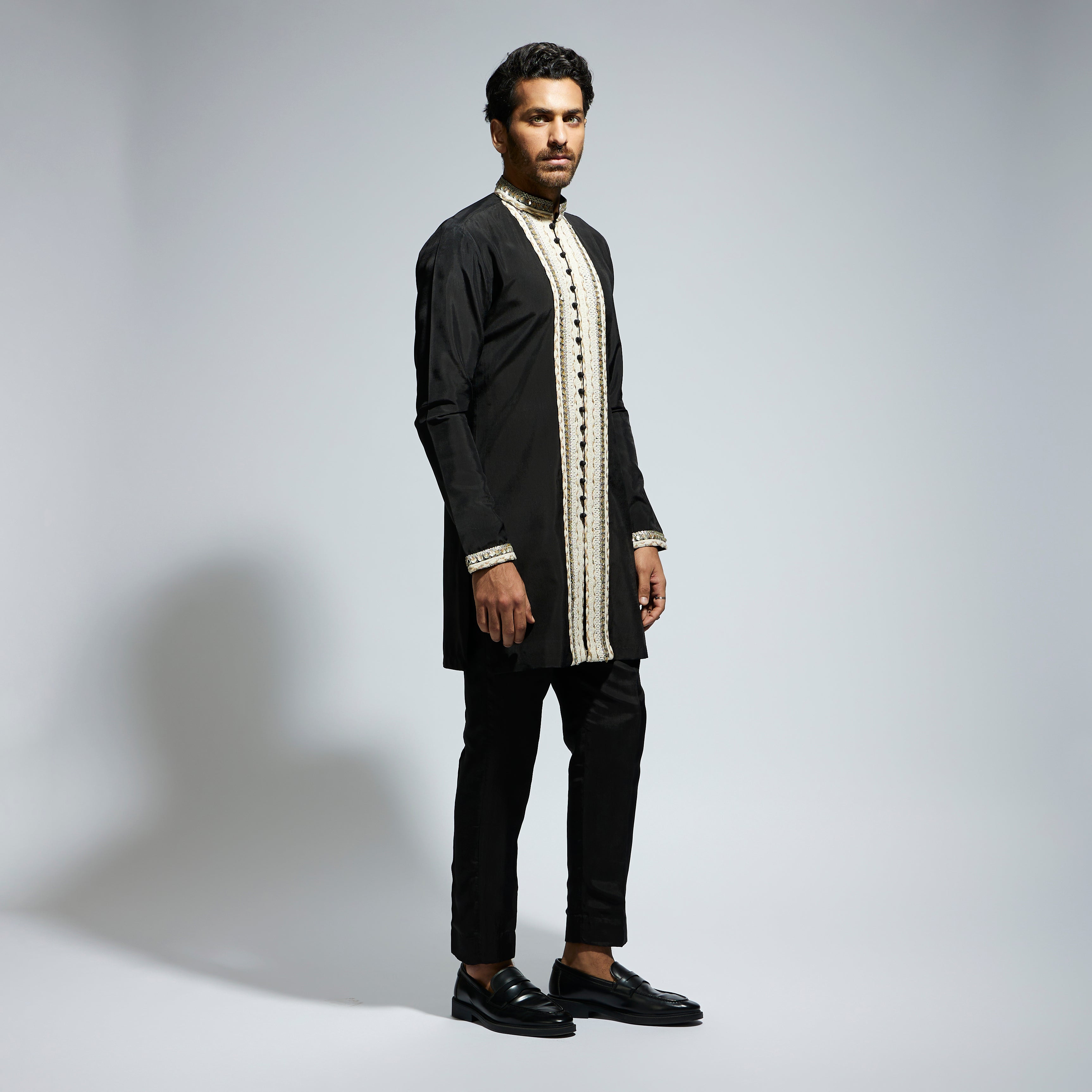 SAMSARA: BLACK FRONT OPEN THREADWORK EMBROIDERED KURTA PAIRED WITH PANTS