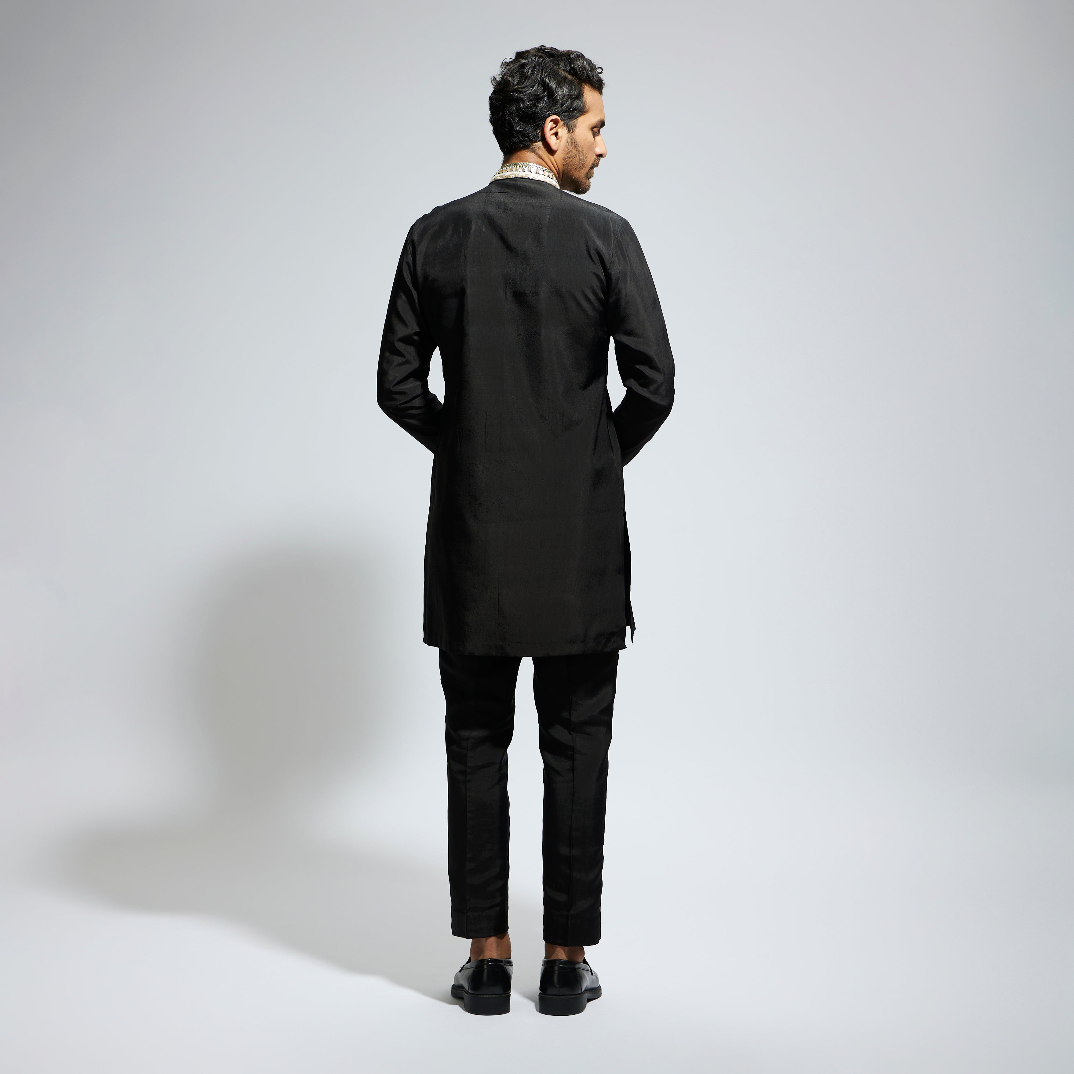 SAMSARA: BLACK FRONT OPEN THREADWORK EMBROIDERED KURTA PAIRED WITH PANTS