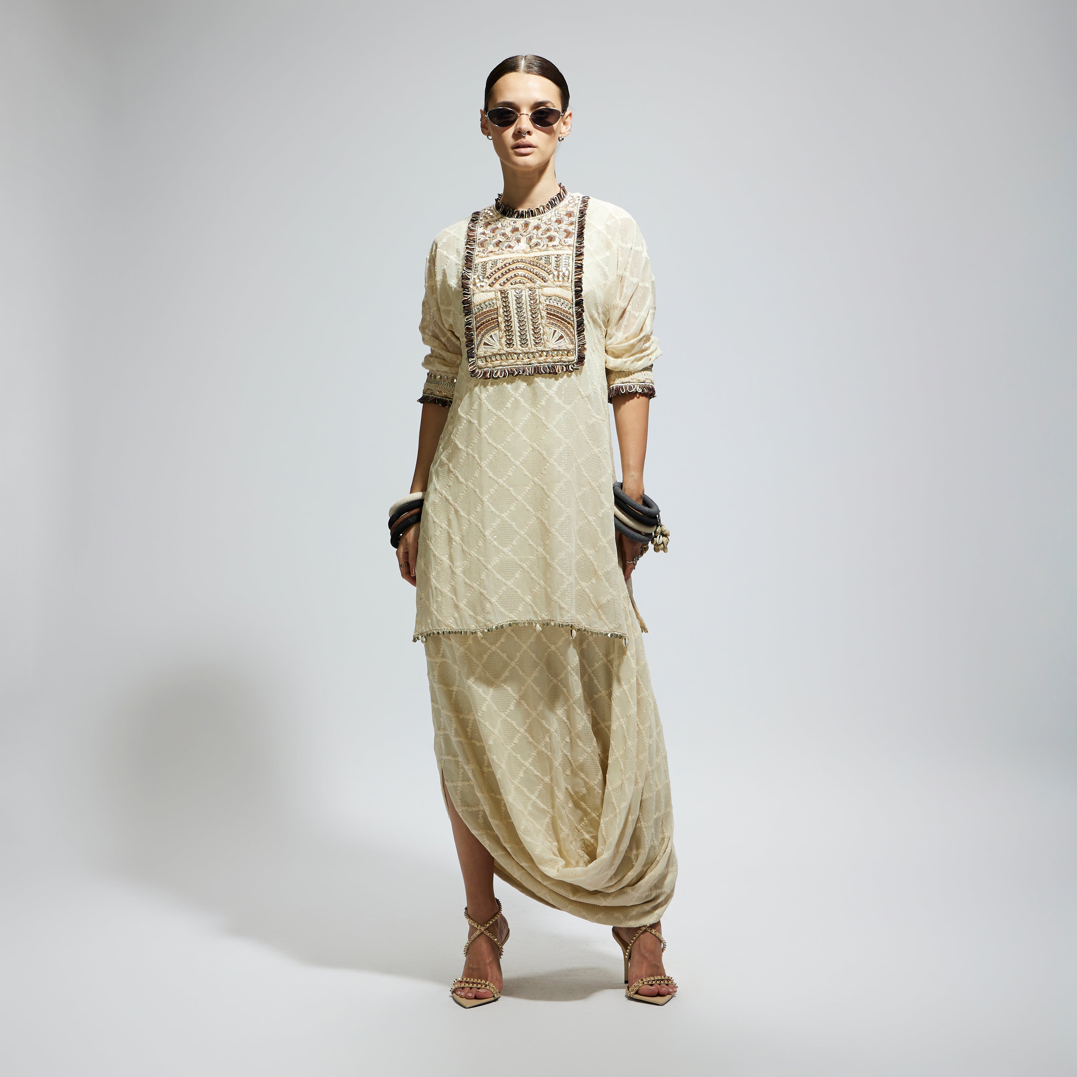 SAMSARA: IVORY AZTEC YOKE EMBROIDERED TUNIC PAIRED WITH DRAPE SKIRT