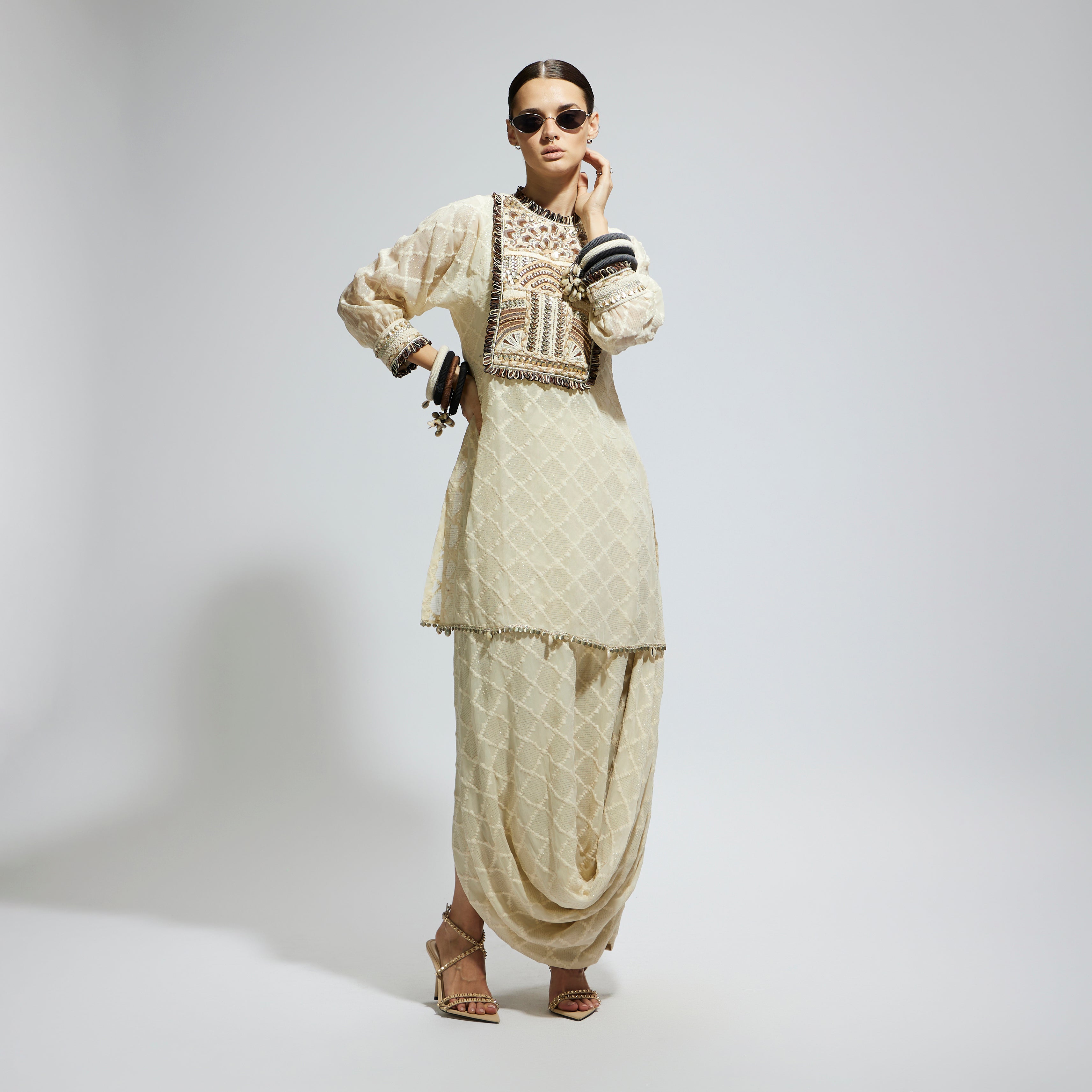 SAMSARA: IVORY AZTEC YOKE EMBROIDERED TUNIC PAIRED WITH DRAPE SKIRT