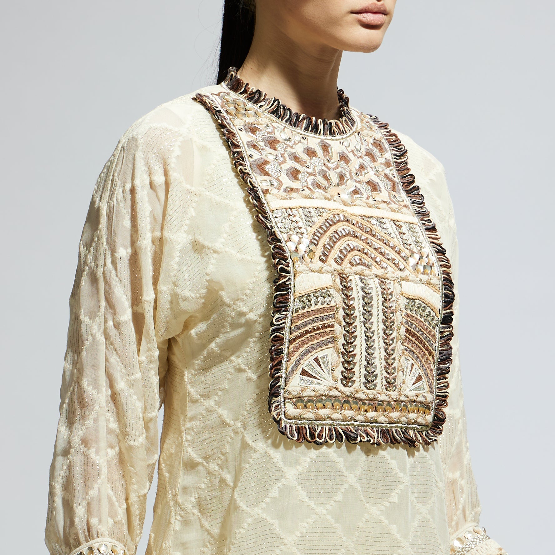 SAMSARA: IVORY AZTEC YOKE EMBROIDERED TUNIC PAIRED WITH DRAPE SKIRT