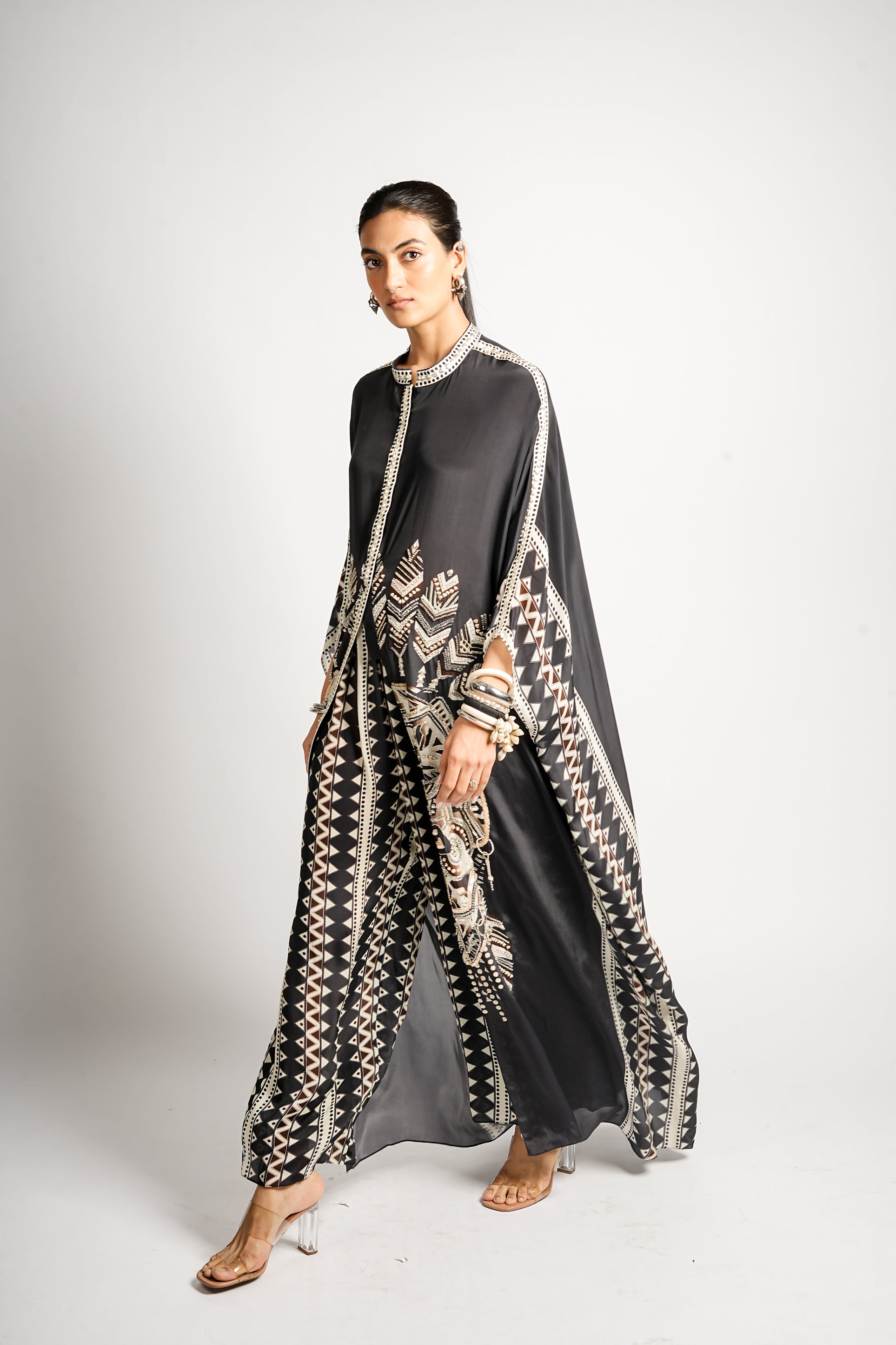 ZAHRA MASK KAFTAN SET