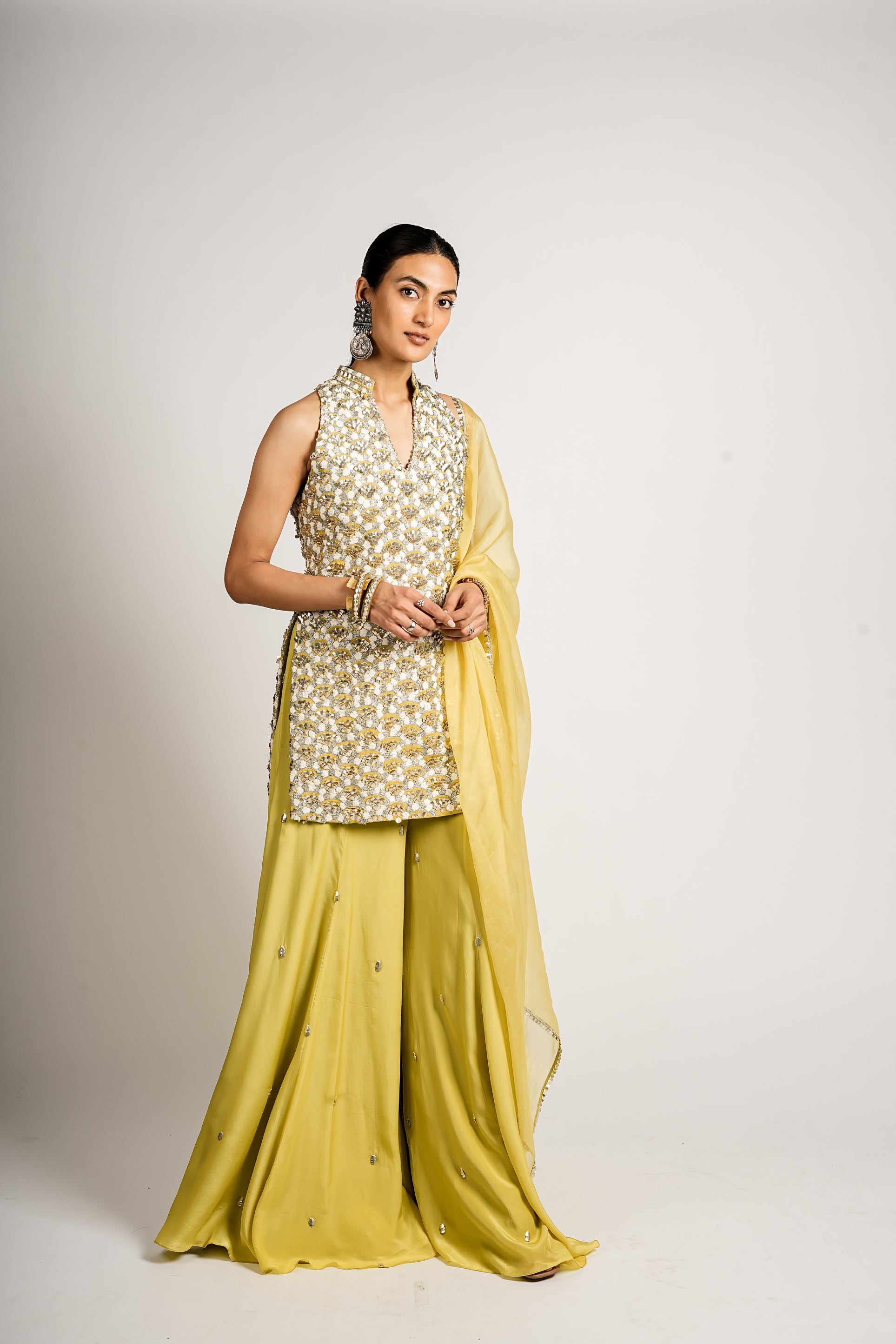IRAYA EMBELLISHED KURTA WITH PANTS AND DUPATTA